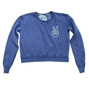 U S Vintage Peace Out Blue Cropped Sweatshirt Women Medium